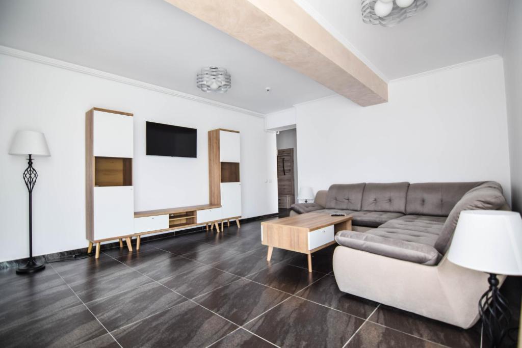 Apartament 3 camere